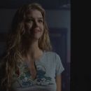 Adrianne Palicki - Supernatural - 396 x 224