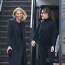 Jennifer Garner – Steps out of an office building in Brentwood