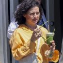 Alia Shawkat – Grabs a green juice in Los Feliz - 454 x 681