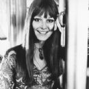 Jenny Hanley - 304 x 380