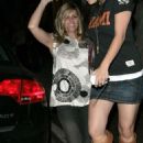 Nicole Eggert Leaving Koi After Dinner 2007-10-13