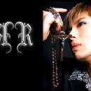 Gackt Camui - 454 x 340