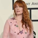 Florence Welch - The 58th Annual Grammy Awards (2016) - 384 x 612