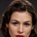 Yael Stone - 454 x 662