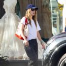 Olivia Wilde – Shopping at a toy store in Studio City