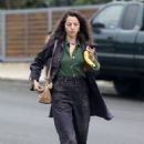 Olivia Thirlby – Running errands in Los Angeles - 454 x 681