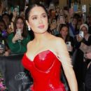 Salma Hayek – In red dress at Met gala in New York - 454 x 680