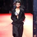 Runway - 299 x 450