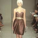 Runway - 275 x 420