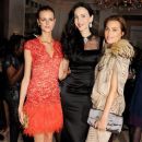L'Wren Scott attend the Harper's Bazaar Woman of the Year Awards at Claridge's Hotel on October 31, 2012 in London, England - 385 x 594