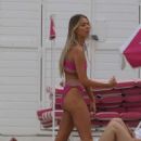 Celeste Bright in Bikini at a photoshoot on the South Beach - 454 x 564