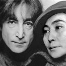 Lennon and Ono in 1980 by Jack Mitchell - 454 x 384