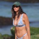 Brittany Hockley – Is pictured at the beach in Sydney - 454 x 681