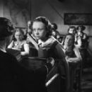 South Riding - Glynis Johns - 454 x 313