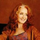 Bonnie Raitt - 200 x 225