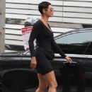 Nicole Murphy – Seen with new guy while shopping on Rodeo Drive - 454 x 652