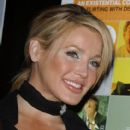Amanda Swisten - 412 x 594