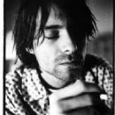 Kurt Cobain - The Advocate Magazine Pictorial [United States] (9 February 1993) - 328 x 480