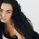 Charli XCX – Re-Edition Magazine  (Autumn – Winter 2024) - 454 x 297
