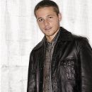 Shawn Pyfrom - 382 x 512