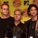 Depeche Mode - MTV European Music Awards - Frankfurt 2001 - 454 x 302
