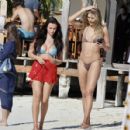 Arabella Chi – With Kady McDermott at the beach on Isla Mujeres in Mexico - 454 x 427