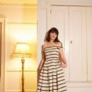 Zooey Deschanel – Sarah Krick photoshoot for Town and Country magazine (September 2023) - 454 x 681