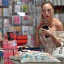 Ella Rose – With Elena Belle spotted at Kitson in Beverly Hills - 454 x 347