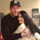 Johnny 3 Tears and Asia Borden - 454 x 447