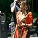 Madchen Amick Madchen Amick On The Set Of Gossip Girl Set On Long Island 2008-06-25