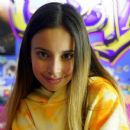 Gabby Duran & The Unsittables - Kylie Cantrall