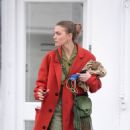 Arizona Muse – Spotted out and about in Notting Hill - 454 x 818