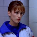 Perfect Body - Amy Jo Johnson - 454 x 326