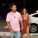 Saffire Matos – Exits Swan restaurant in Miami - 454 x 668
