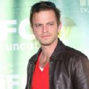 Carmine Giovinazzo - 293 x 440