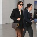Aubrey Plaza – Spotted at JFK airport in New York - 454 x 681