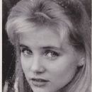 Sue Lyon - 454 x 567
