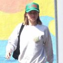 Kristen Bell – Out in workout gear in Los Angeles