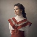 Philippa Coulthard in Howards End - 454 x 680