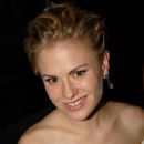 Anna Paquin - The 59th Annual Primetime Emmy Awards (2007) - 432 x 612