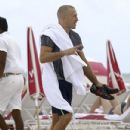 Georges St-Pierre enjoys a relaxing beach day in Miami, Florida on October 15, 2016 - 432 x 600