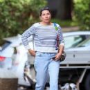 Claudia Karvan – Leaving her home in Sydney - 454 x 681