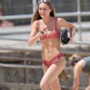 Kendal Lee Schuler in Bikini on the beach in Sydney - 454 x 681