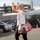 Lauren Alaina in Spandex – Arrives at the DWTS Studio in LA - 454 x 681