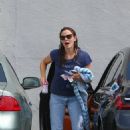 Jennifer Garner – Out with a wet hair in Los Angeles