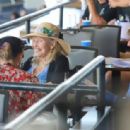 Faye Dunaway – Seen enjoying the horse races at Santa Anita Park - 454 x 314