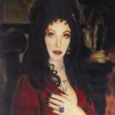 Elvira's Haunted Hills - Cassandra Peterson - 454 x 660
