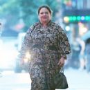 Melissa McCarthy – Steps out in New York - 454 x 681