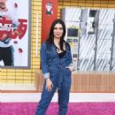 Isabella Gomez – ‘Bullet Train’ premiere in Los Angeles - 454 x 682