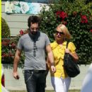 Katherine Heigl and Josh Kelley - 454 x 708